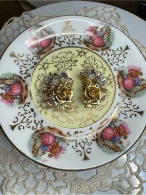 Albert Weiss Rose Cluster Vintage Clip Earrings Austrian Rhinestones